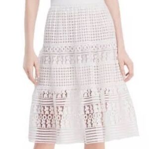 NWOT Diane von Furstenberg Tiana White Lace Overlay Tiered Skirt Size 6